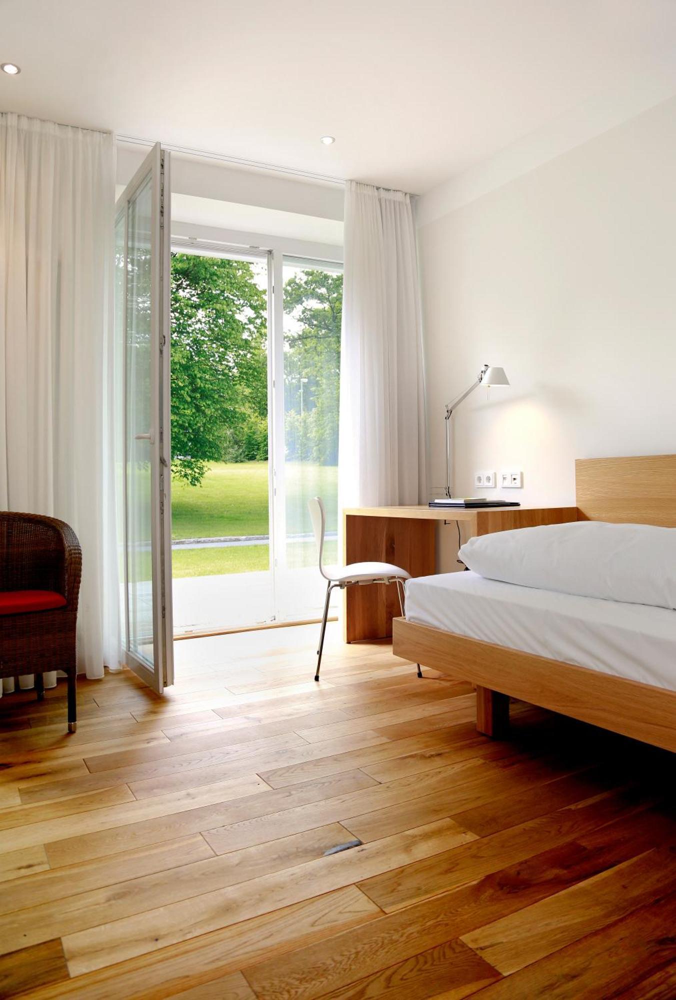 B&O Parkhotel Bad Aibling Rum bild