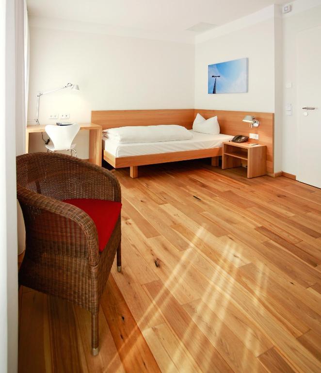 B&O Parkhotel Bad Aibling Rum bild